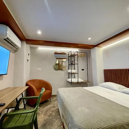 Cozy Studio With Private Terrace Near Old Town